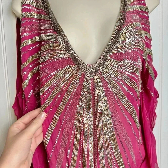 Boston Proper pink heavily beaded butterfly sleeve semi sheer top size small H36 - Picture 2 of 7